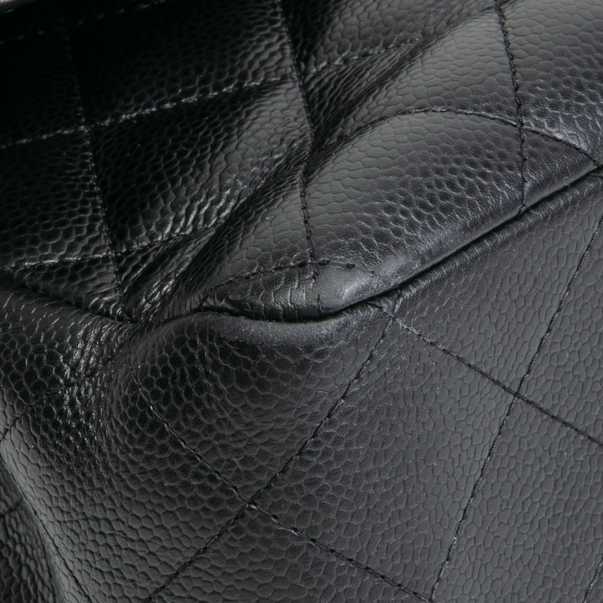 CHANEL Jumbo Double Flap - Black