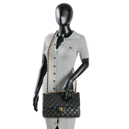 CHANEL Jumbo Double Flap -  Black
