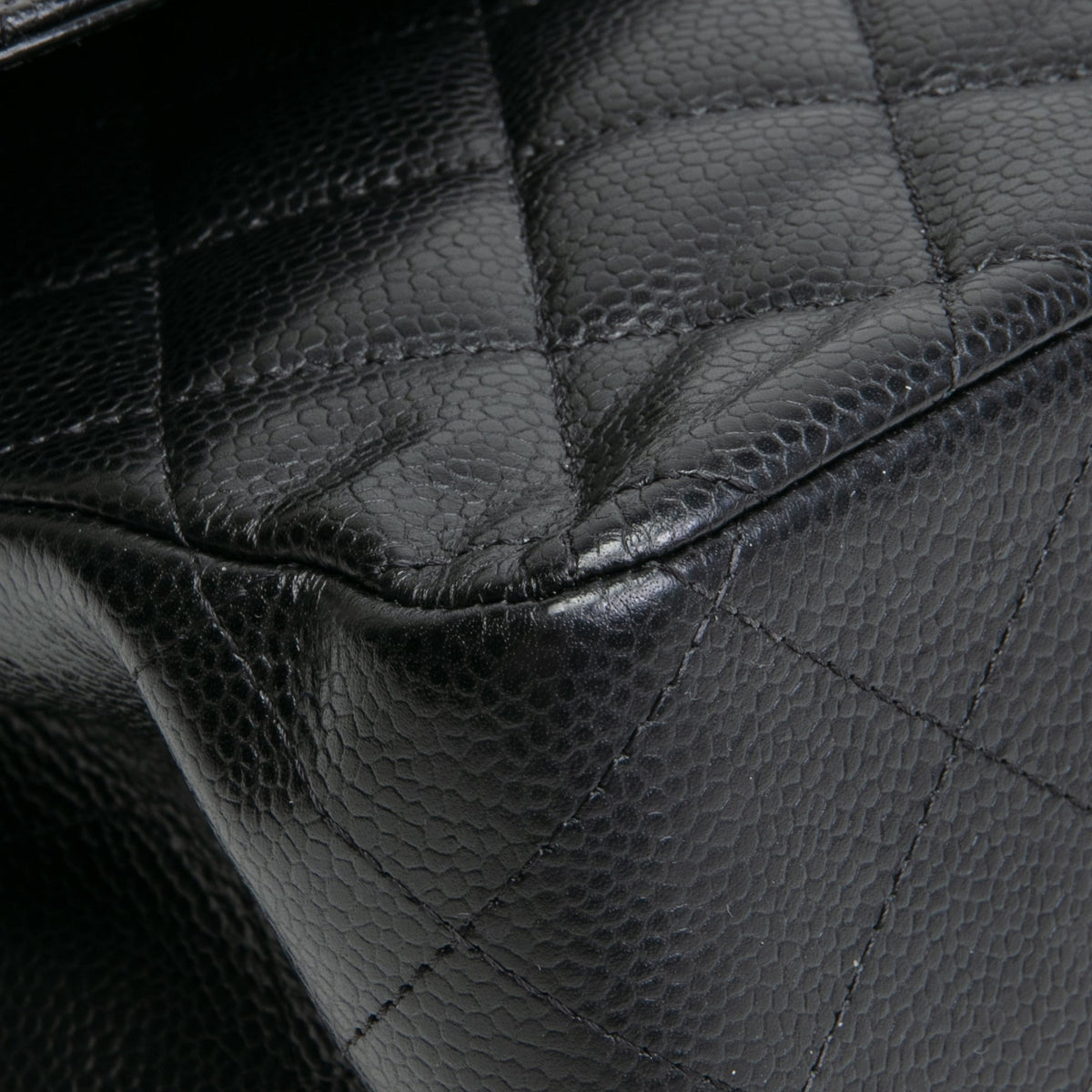CHANEL Jumbo Double Flap -  Black