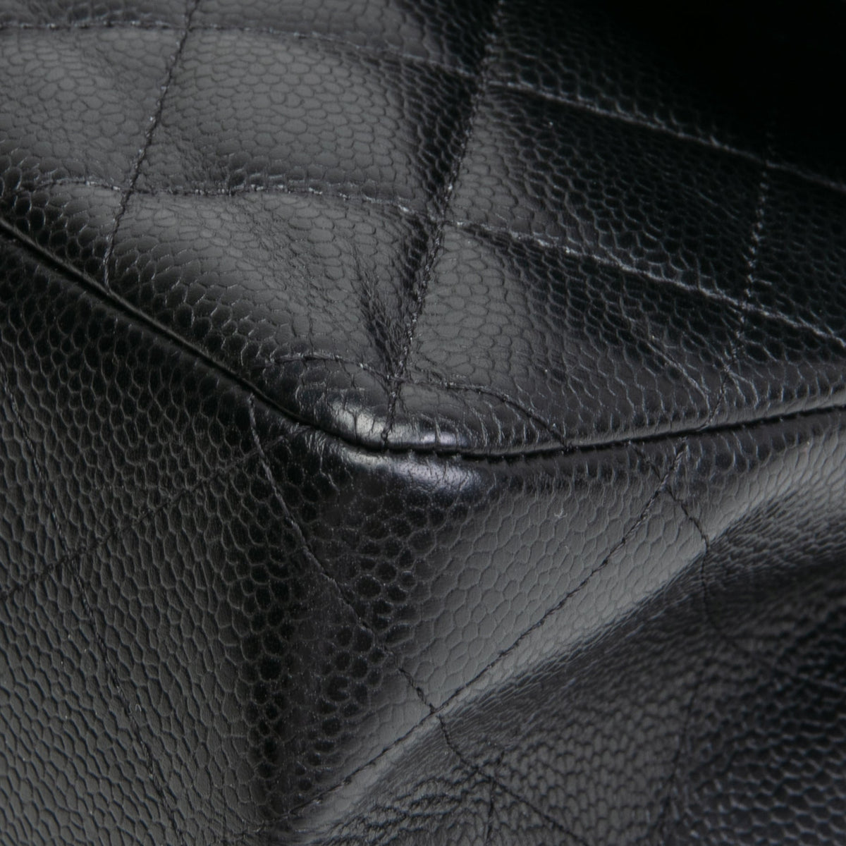 CHANEL Jumbo Double Flap -  Black
