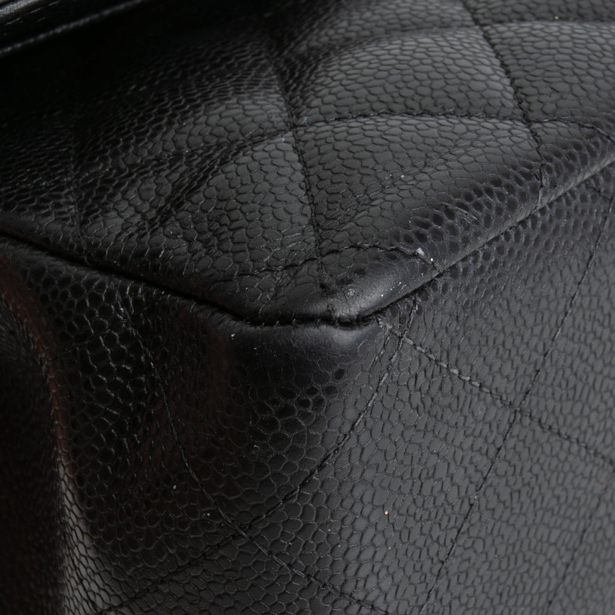 CHANEL Caviar Jumbo Double Flap Bag - Black