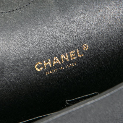 CHANEL Caviar Quilted Maxi Double Flap - Black