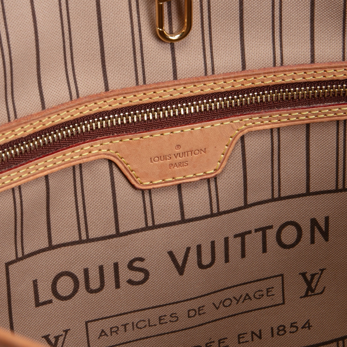 LOUIS VUITTON Neverfull MM Monogram