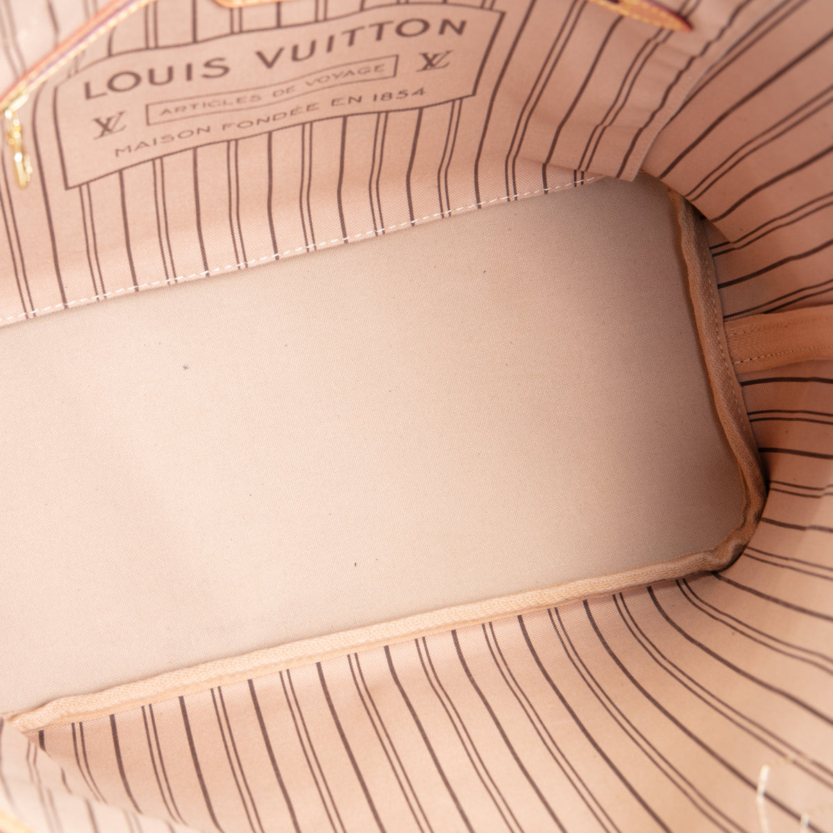 LOUIS VUITTON Neverfull MM Monogram