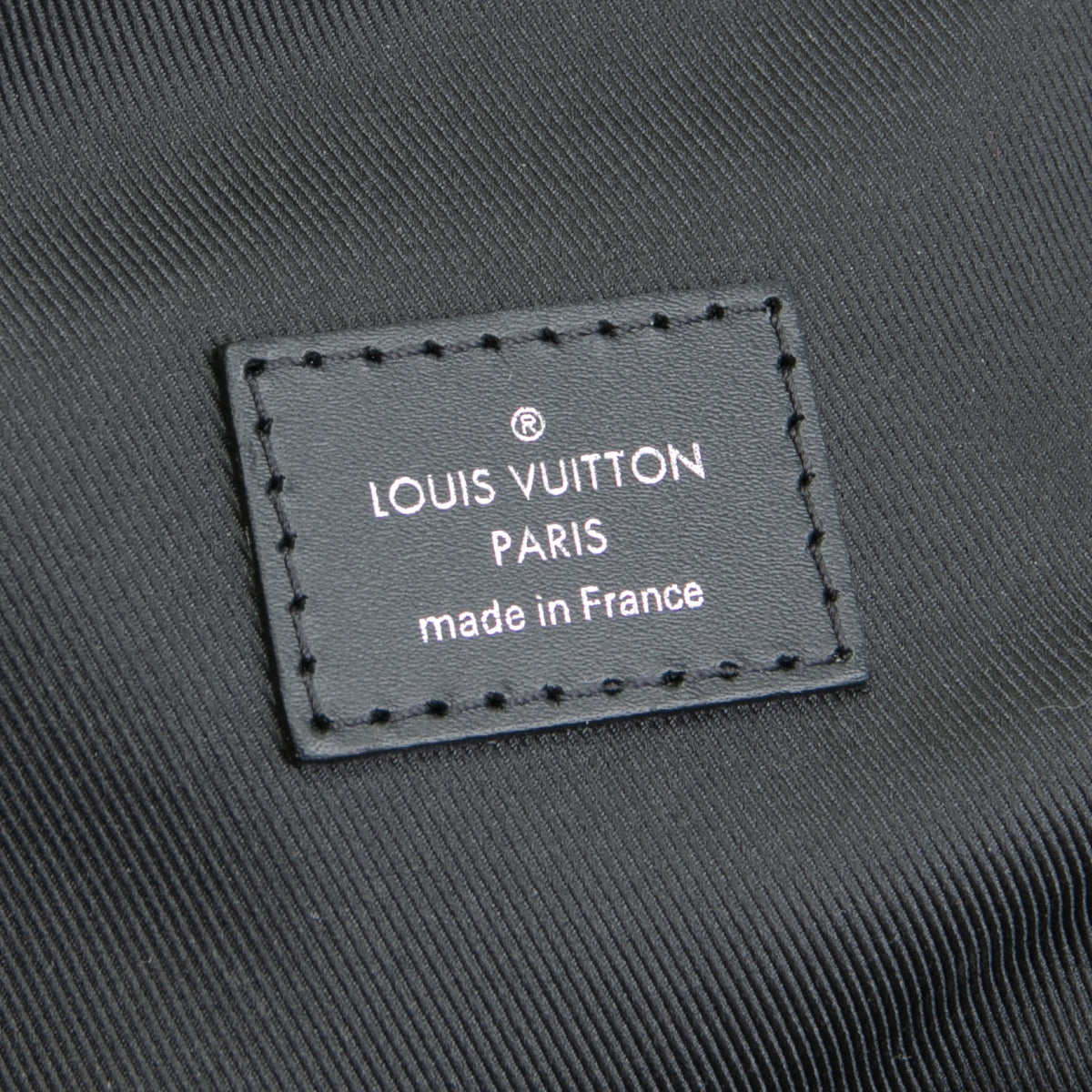 LOUIS VUITTON Avenue Slingbag - Damier Graphite