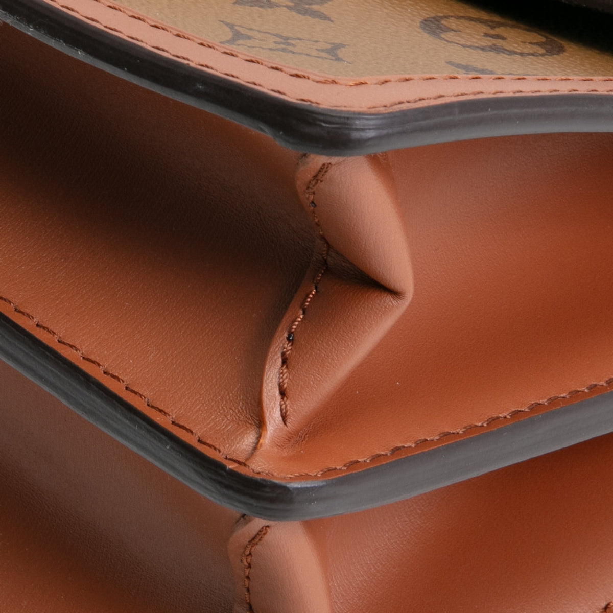 LOUIS VUITTON Dauphine MM Bag