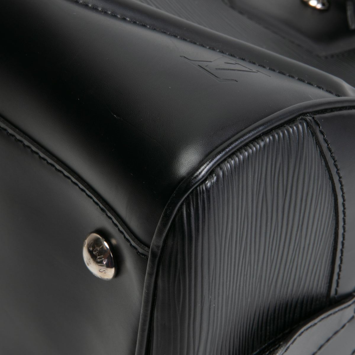 Louis Vuitton Epi Montaigne GM Black