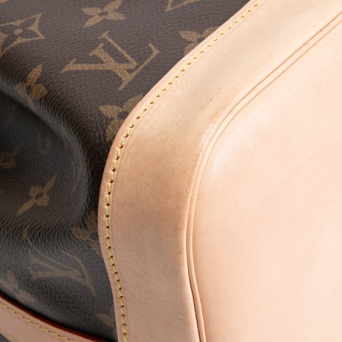 LOUIS VUITTON Noe Bucket Bag Monogram